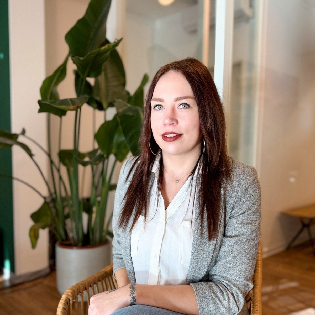 Lara Emmermann Assistentin der Gesch�ftsf�hrung bei Valentin Hauser Immobilien � Organisation, Marketing und Social Media