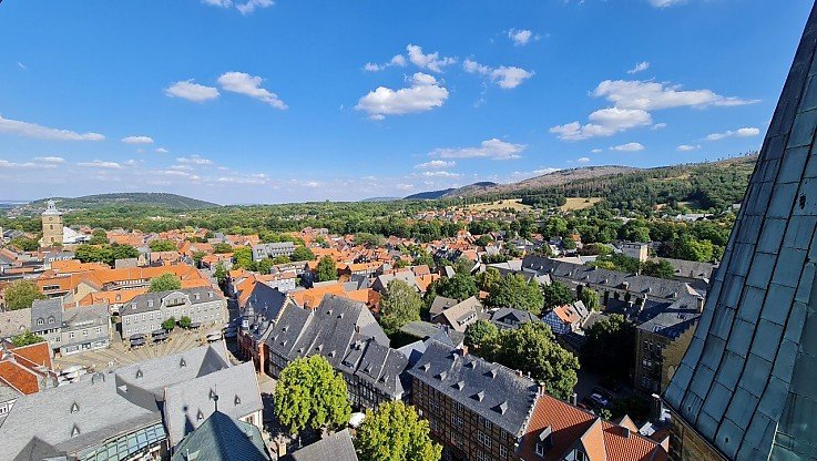 D�cher der historischen Altstadt von Goslar � beliebte Wohnlage im Immobilienmarkt Goslar