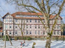 Aussenansicht Gro�z�gige Wohnung mit Balkon