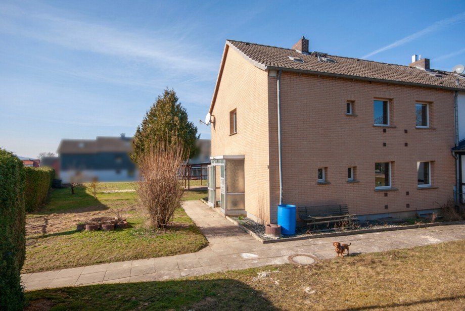 Aussenansicht Reiheneckhaus Liebenburg / D�rnten