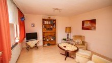 kleines Wohnzimmer Gro�z�giges Wohnhaus mit Weitblick und gro�em Grundst�ck in Gro� D�hren