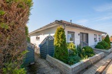 Hauptbild Bungalow mit Doppelgarage und vielseitigem Platzangebot in Goslar-Hahndorf