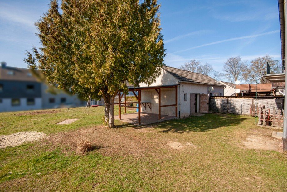 Aussenansicht Reiheneckhaus Liebenburg / D�rnten