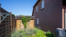 Gartenhaus Reihenendhaus mit Fu�bodenheizung in Hillerse