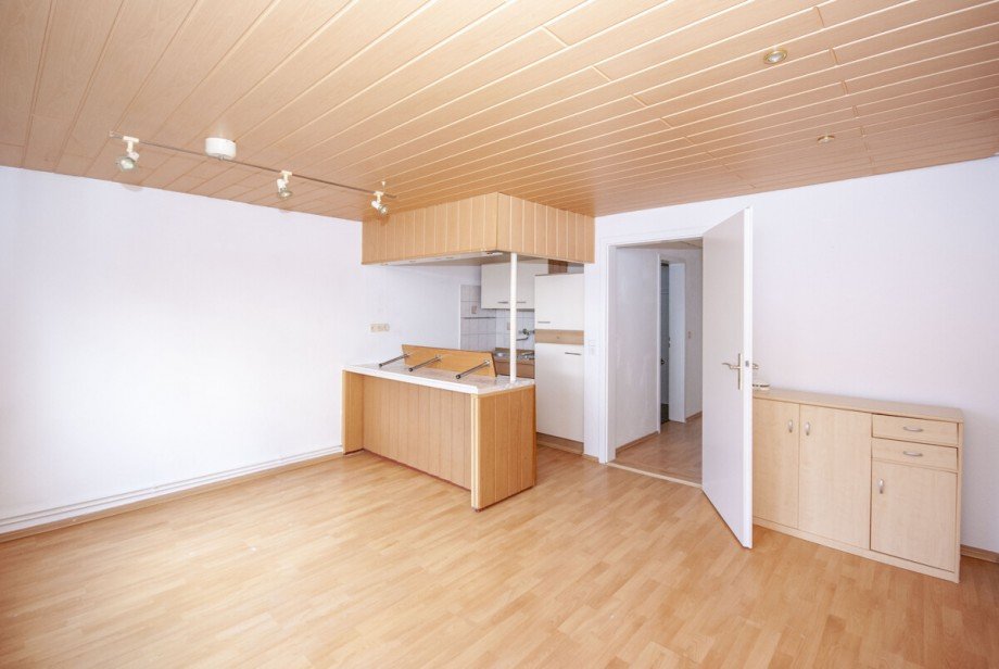 K�che mit Wohnbereich - DG rechts Dachgeschosswohnung Salzgitter / Salder