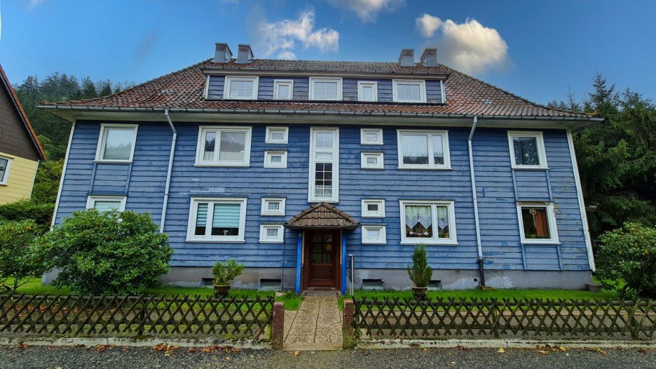 Stra�enansicht Erdgeschosswohnung Langelsheim / Lautenthal