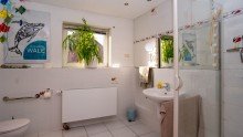 Duschbad EG Einfamilienhaus auf naturnahem Grundst�ck in Adenb�ttel