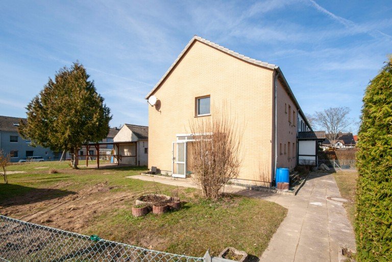 Aussenansicht Liebenburg / D�rnten Reiheneckhaus Haus mit Platz f�r die ganze Familie in ruhiger Lage