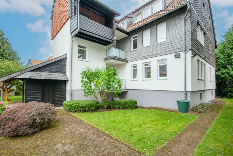 Aussenansicht Goslar Dachgeschosswohnung 3-Zimmer-Wohnung mit S�dbalkon und Tiefgarage in Top-Lage