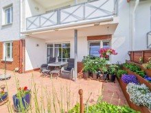 Terrasse Komfortable Erdgeschosswohnung mit S�dterrasse und Garten