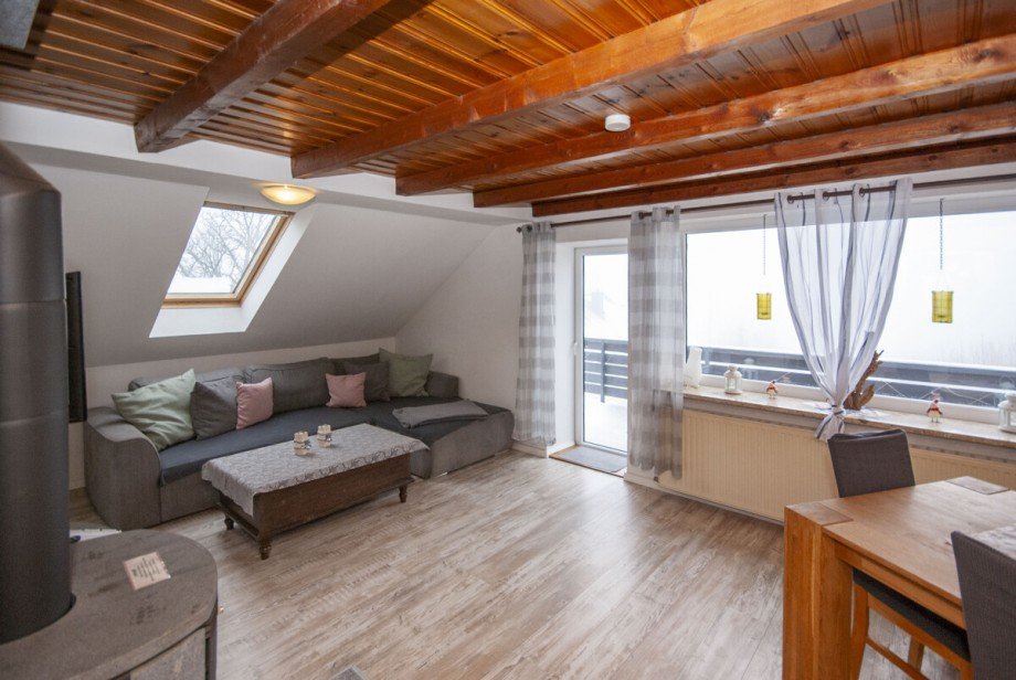 Wohnzimmer - DG Mehrfamilienhaus Sankt Andreasberg