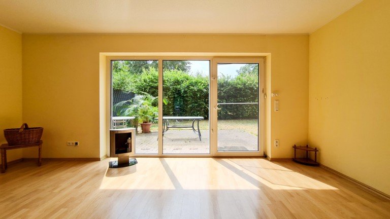 Wohnzimmer Hillerse Maisonettewohnung Maisonette-Wohnung mit Terrasse und kleinem Garten in Hillerse!
