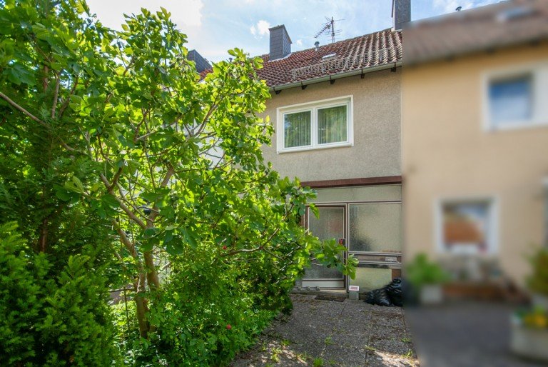 Aussenansicht Goslar / J�rgenohl Reihenmittelhaus Reihenmittelhaus mit Potenzial in Goslar-J�rgenohl