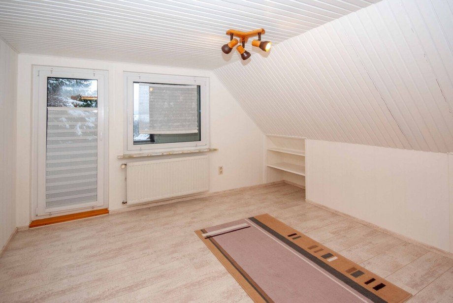 Zimmer mit Zugang zur Loggia Einfamilienhaus Goslar / Sudmerberg