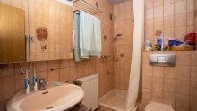 Duschbad 1.OG Reihenmittelhaus mit Garage und Garten in St�ckheim!