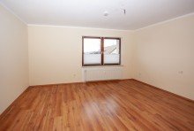 EG - Zimmer I Dreifamilienhaus in Hahndorf