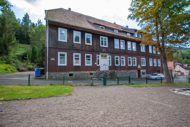 Stra�enansicht Lautenthal Langelsheim / Lautenthal Mehrfamilienhaus 8 Parteien plus Ausbaureserve