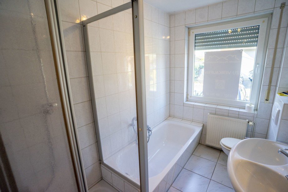 Wannenbad+Dusche Erdgeschosswohnung Gro� Schw�lper