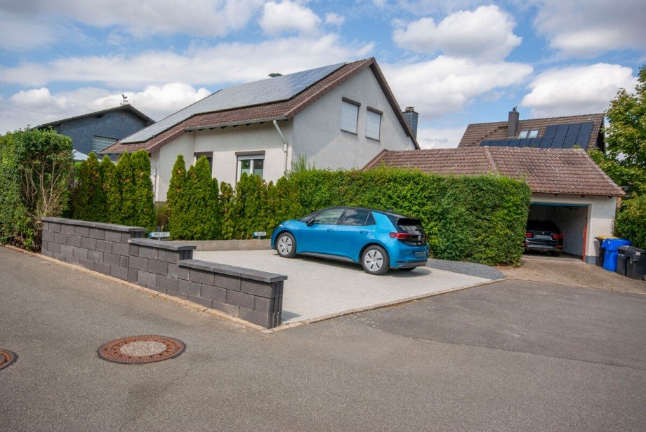 Stra�enansicht Einfamilienhaus Langelsheim