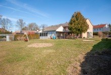 Grundst�ck Haus mit Platz f�r die ganze Familie in ruhiger Lage