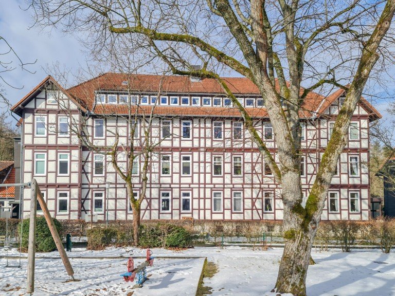 Hauptbild: Gro�z�gige Wohnung mit Balkon